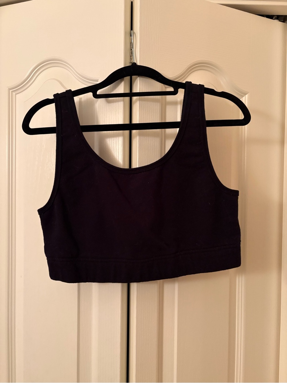 TNA Aritzia Everyday Terri Scoop Neck Sports Bra - Black